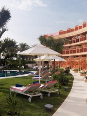 Ostrov Tenerife a hotel Sir Anthony se sluneční terasou
