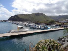 Ostrov La Gomera s přístavem