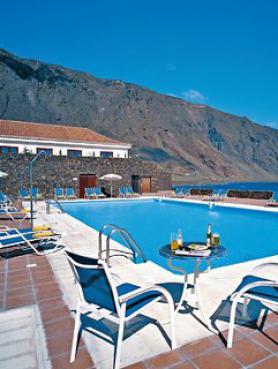 Ostrov El Hierro a hotel Parador de El Hierro s bazénem