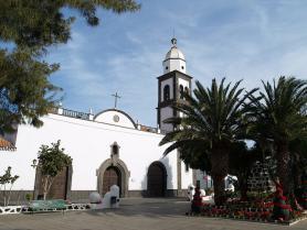 Lanzarote s kostelem v Arrecife