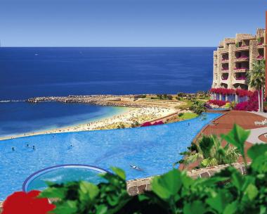 Hotelový bazén Gloria Palace Royal, Playa Amadores