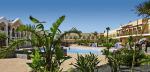 Pohled na hotel Cotillo Beach a bazén, Fuerteventura